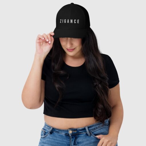 Zigance Premium Black Six-Panel Trucker Cap – Classic Comfort & Style